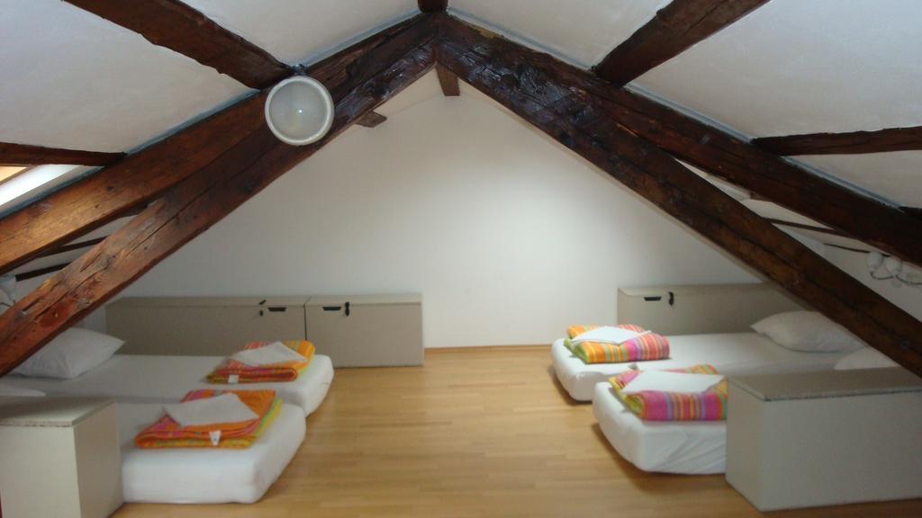 Hostel Alieti อิซอลา ห้อง รูปภาพ